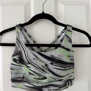 Lululemon Athletica Energy Bra Size 6 - Green and Black